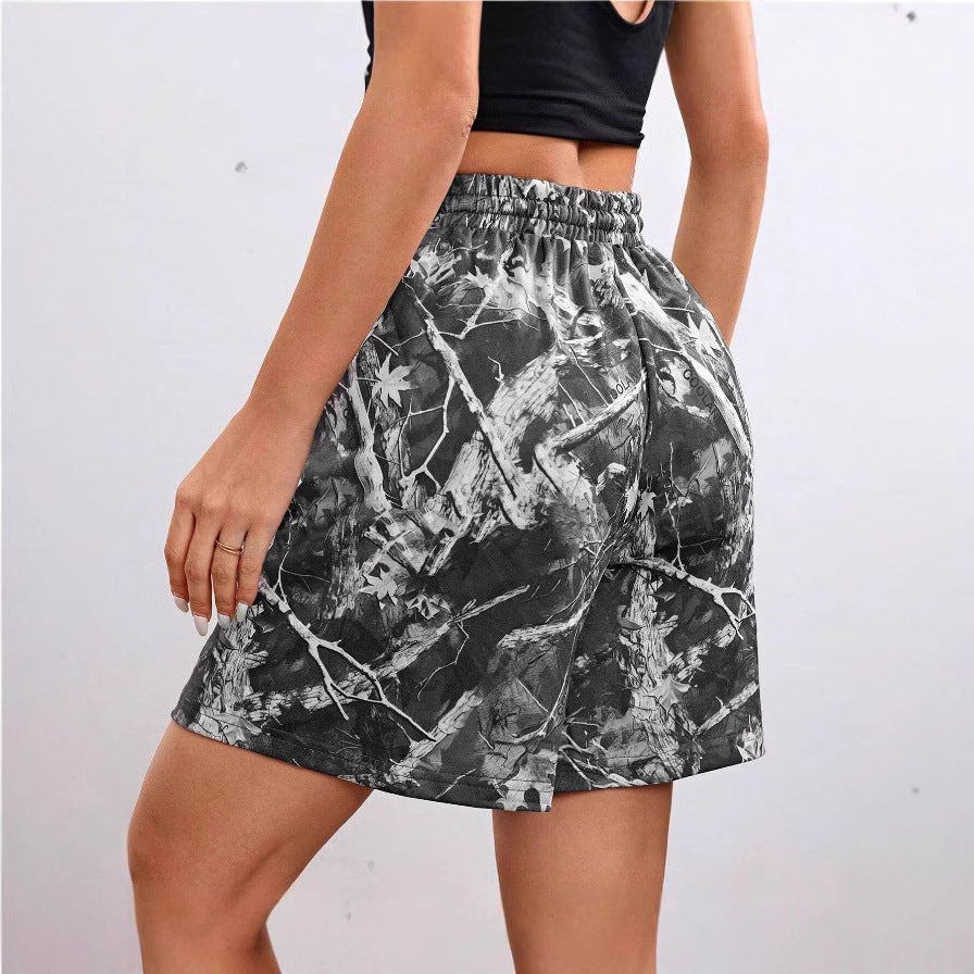 Drawstring Exercise Camouflage Leaf Print Casual Shorts