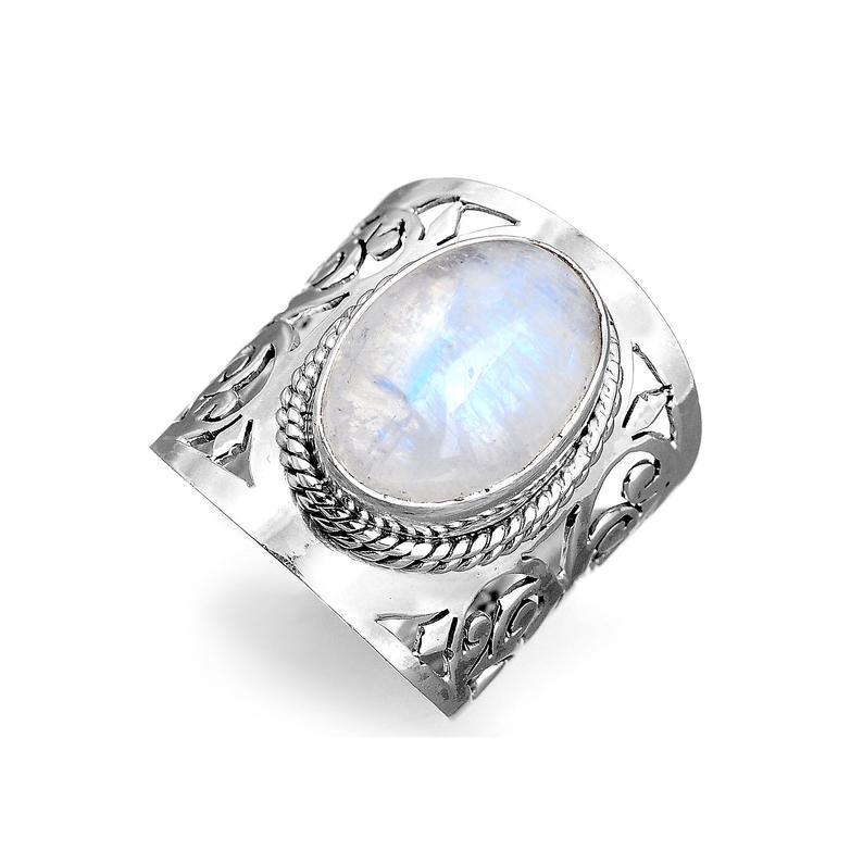 Charm Women's Fashion Ring Geometric